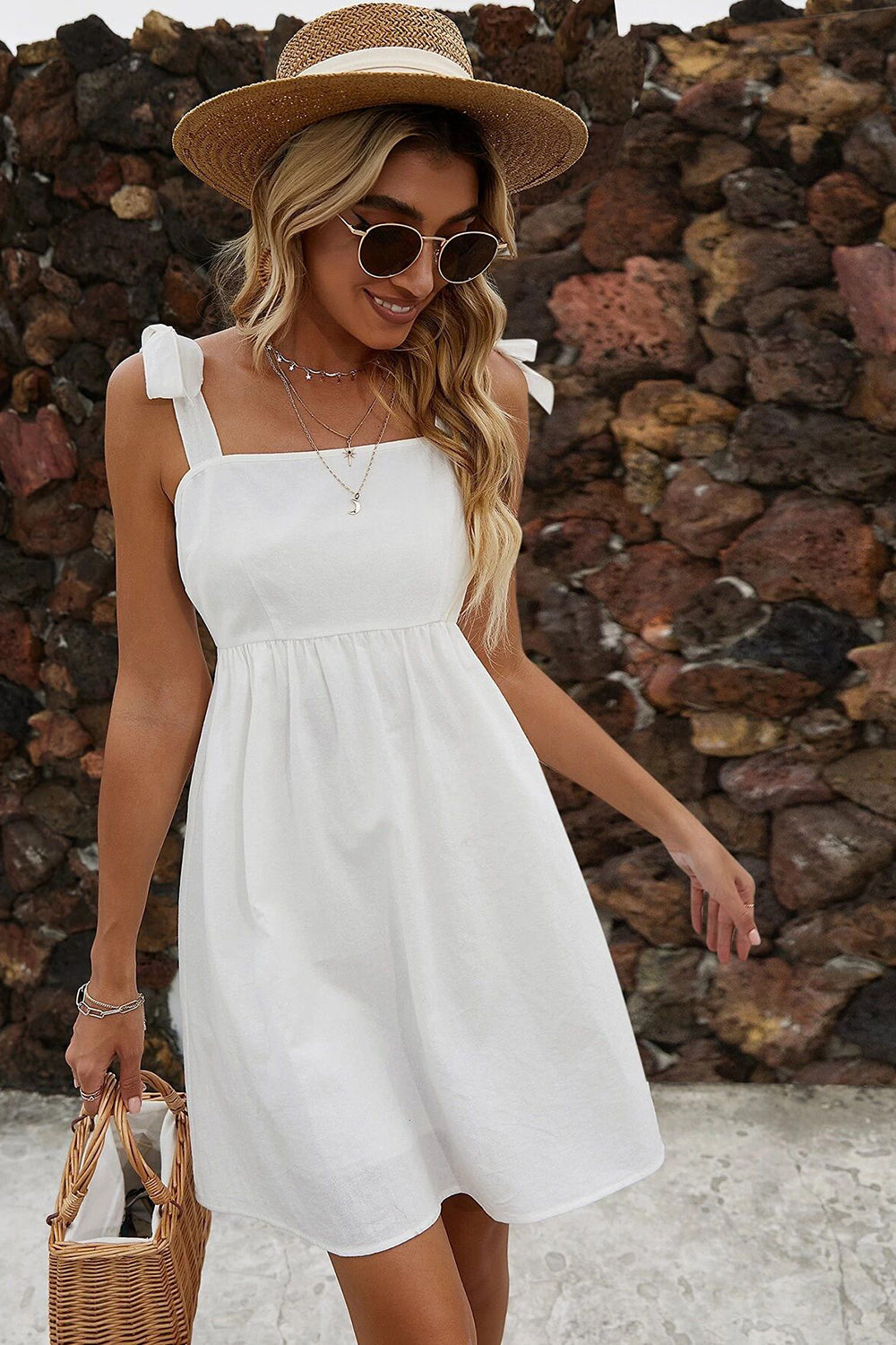 Camille | Robe courte blanche à bretelles nouées
